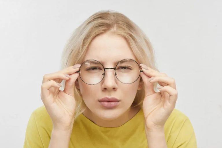Erişkinlerde Çift Görme Neden Olur? Erişkinlerde Çift Görme Neden Olur?